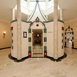 Wellnesshotel Parkschloessl Zu Ihr Adults Only מלון Thyrnau