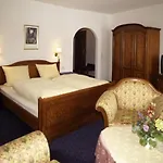 Wellnesshotel Parkschlössl Zu Hotel Thyrnau
