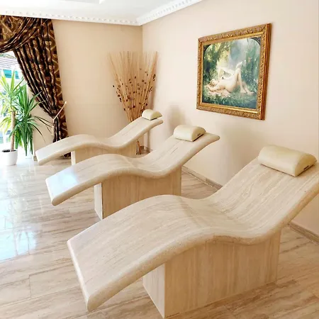 Wellnesshotel Parkschloessl Zu Ihr Adults Only