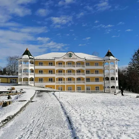 فندق Wellnesshotel Parkschloessl Zu Ihr Adults Only Thyrnau