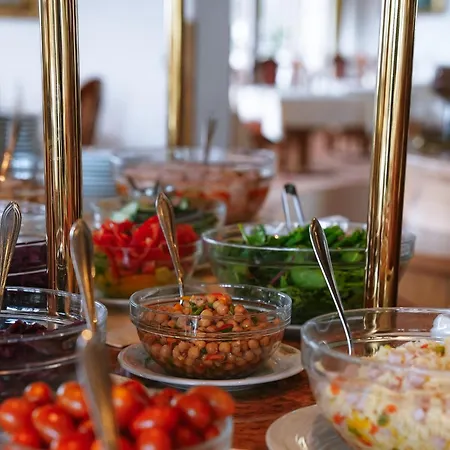 Wellnesshotel Parkschloessl Zu Ihr Adults Only فندق