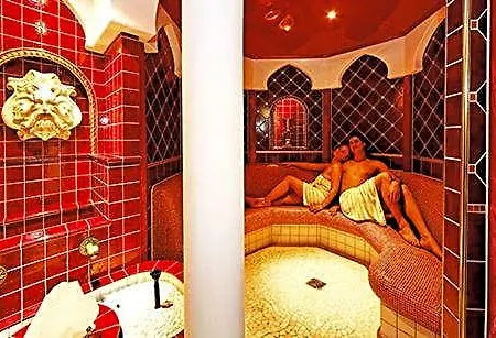 فندق Wellnesshotel Parkschloessl Zu Ihr Adults Only