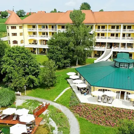 Wellnesshotel Parkschloessl Zu 