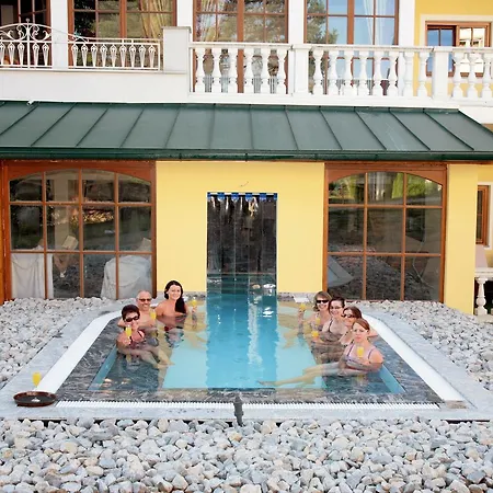 Wellnesshotel Parkschloessl Zu 