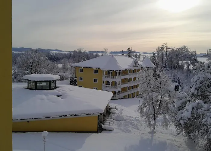 Hotel Wellnesshotel Parkschloessl Zu Ihr Adults Only Thyrnau